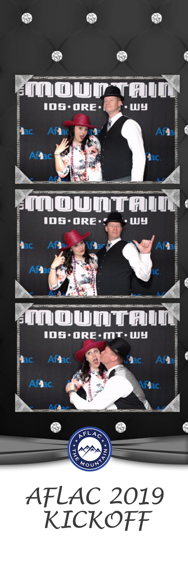 AFLAC 2019 KICKOFF | View more photos from the event at gallery.photoboothbillings.com/u/PhotoBoothBillings/AFLAC-2019-KICKOFF